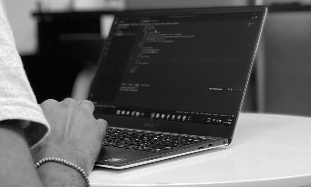 How to Track a South African Visa Application at VFS and DHA 